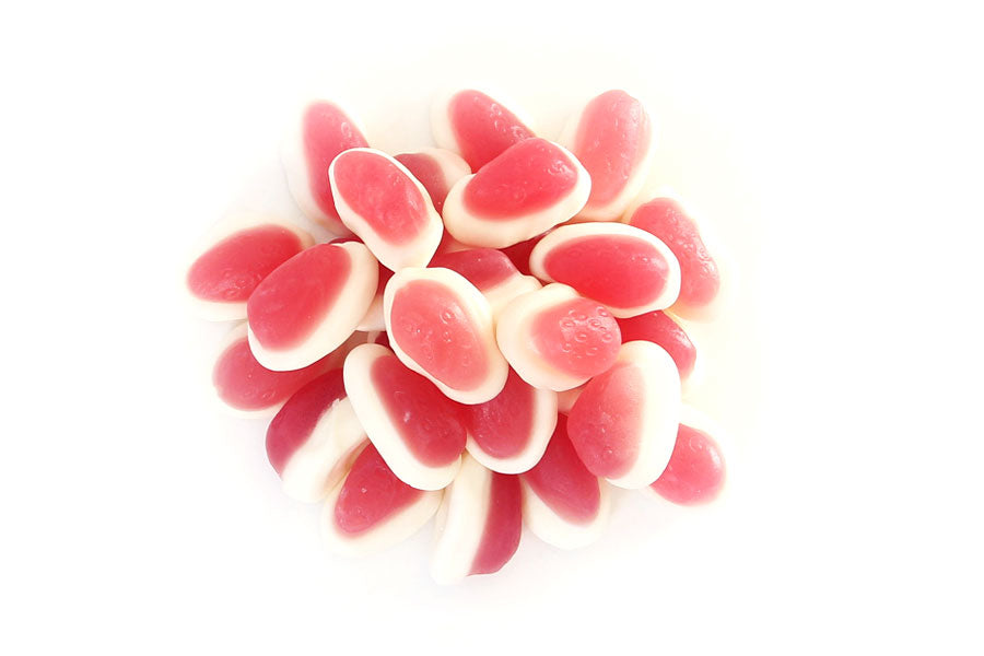 Orchard Valley Strawberries & Cream — a classic lolly treat to share